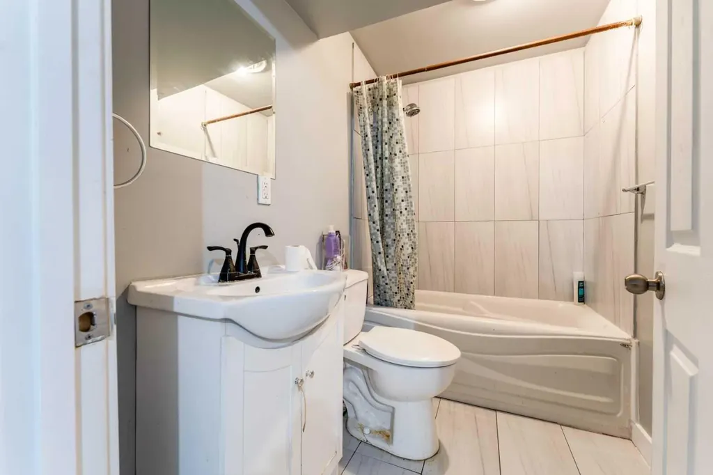 6087 Martingrove Road NE Calgary AB T3J 2S8