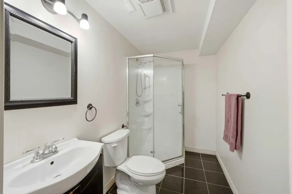 96 Eversyde Court SW Calgary AB T2Y 4S3
