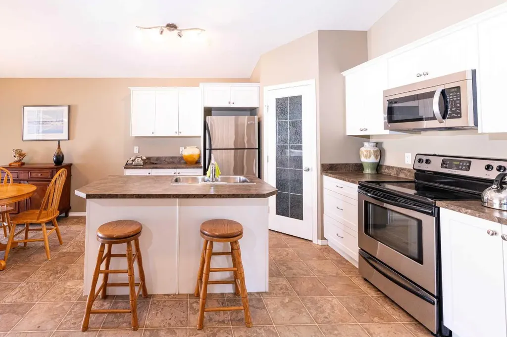 11 Panatella Landing NW Calgary AB T3K 0K8