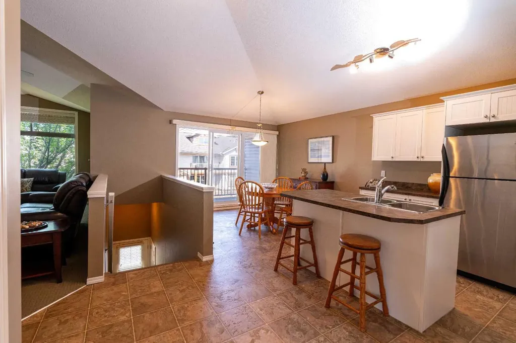 11 Panatella Landing NW Calgary AB T3K 0K8