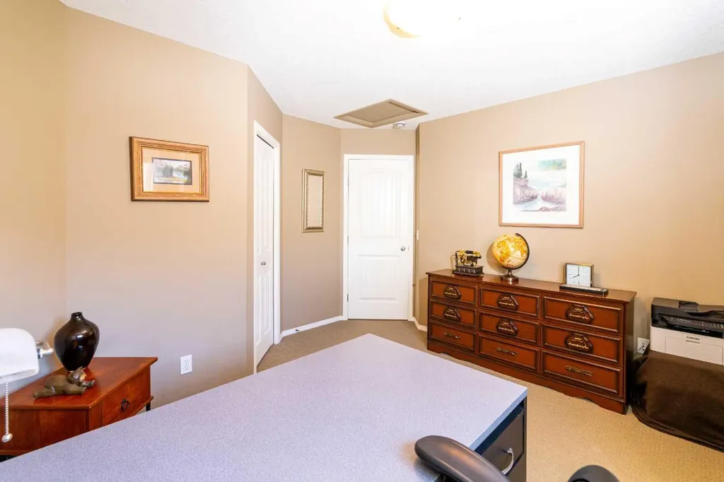 11 Panatella Landing NW Calgary AB T3K 0K8
