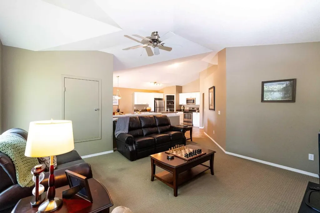 11 Panatella Landing NW Calgary AB T3K 0K8