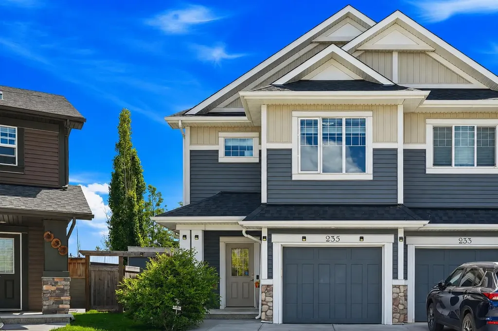 235 Auburn Meadows Place SE Calgary AB T3M 2H6