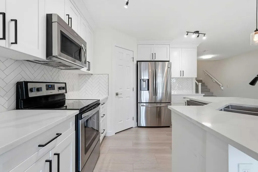 235 Auburn Meadows Place SE Calgary AB T3M 2H6