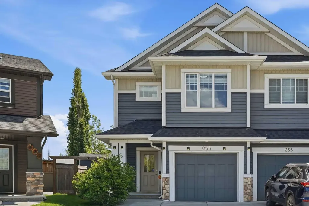 235 Auburn Meadows Place SE Calgary AB T3M 2H6