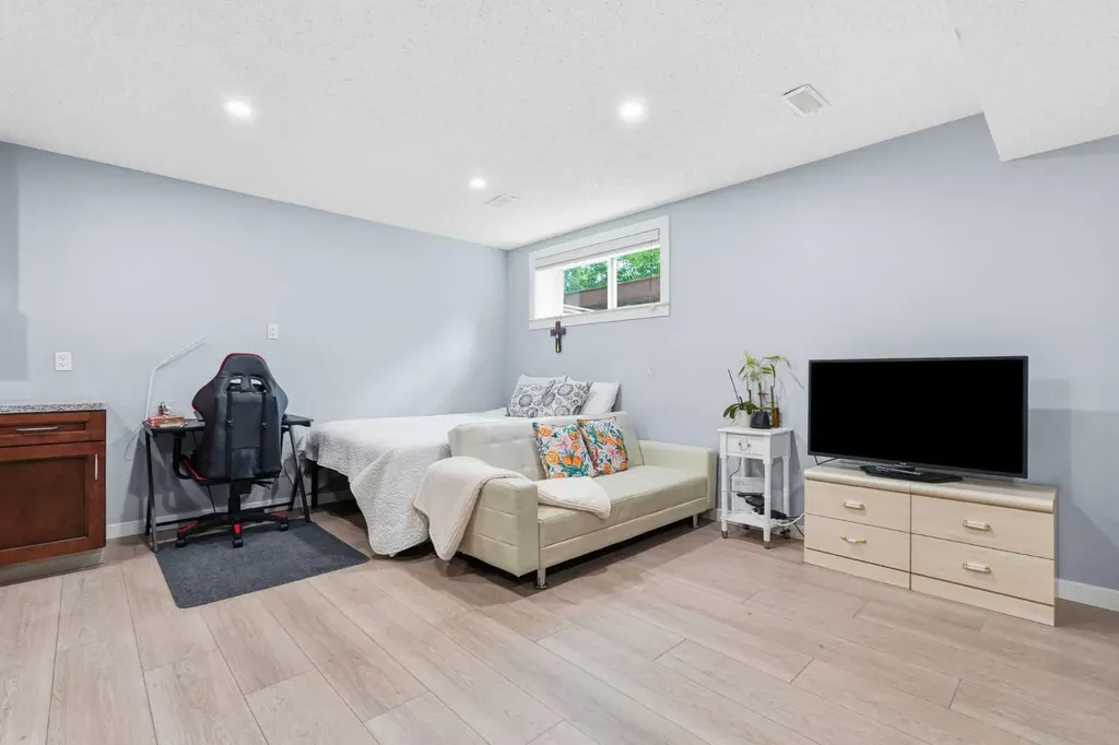 235 Auburn Meadows Place SE Calgary AB T3M 2H6