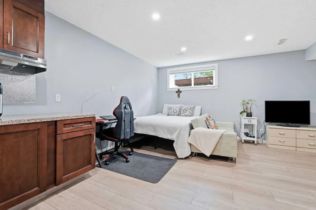 235 Auburn Meadows Place SE Calgary AB T3M 2H6