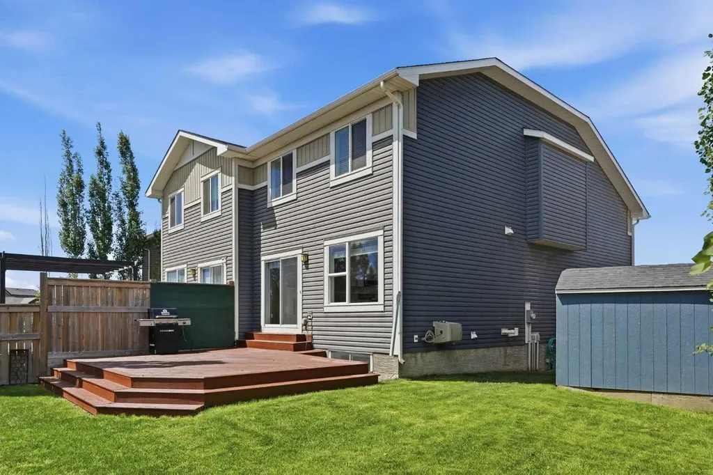 235 Auburn Meadows Place SE Calgary AB T3M 2H6