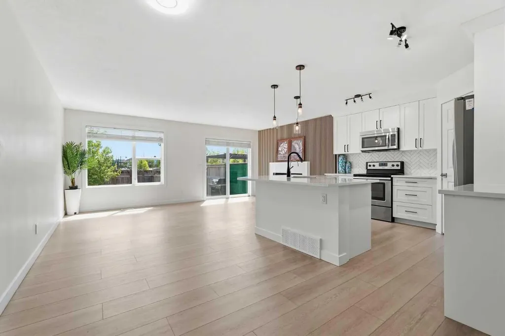 235 Auburn Meadows Place SE Calgary AB T3M 2H6