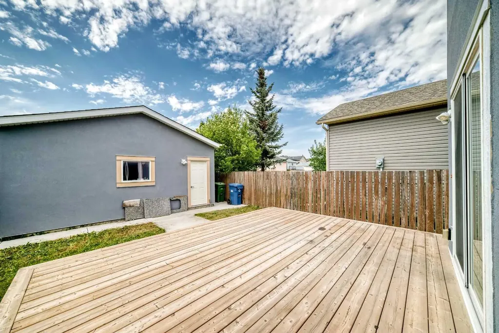 7 Martinview Crescent NE Calgary AB T3J 2S2