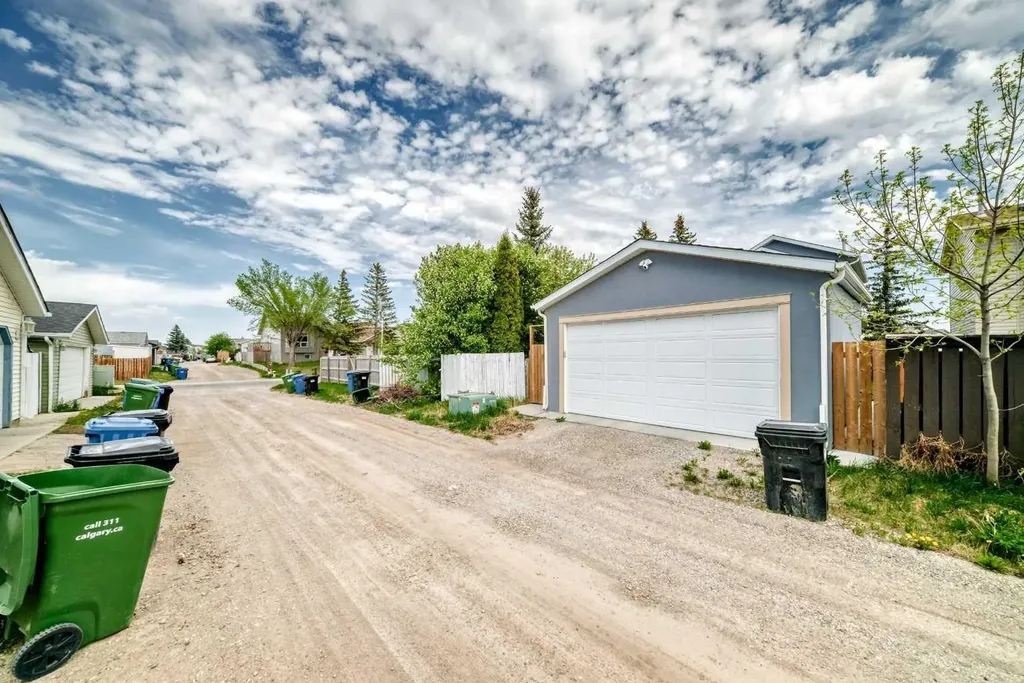 7 Martinview Crescent NE Calgary AB T3J 2S2