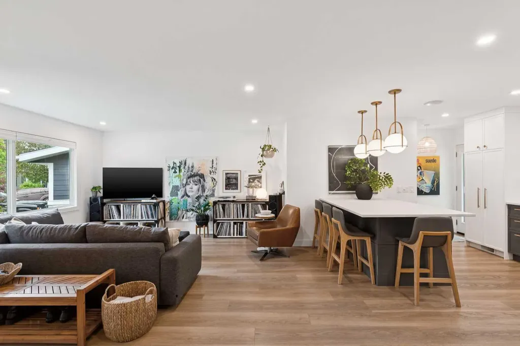 124 Ranchview Court NW Calgary AB T3G 1R5