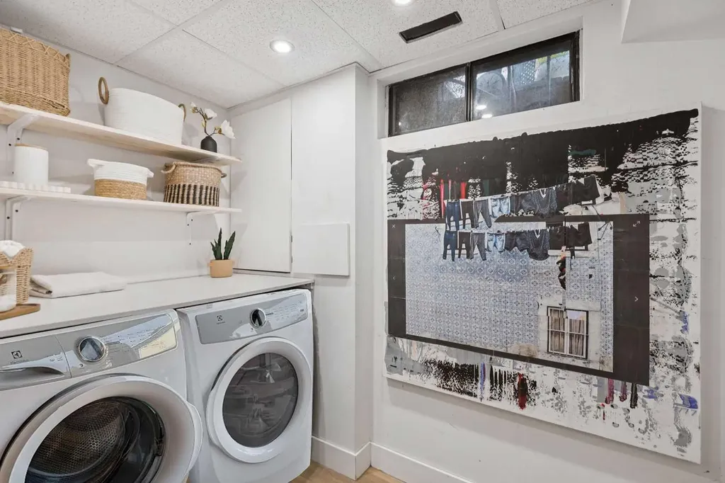 124 Ranchview Court NW Calgary AB T3G 1R5