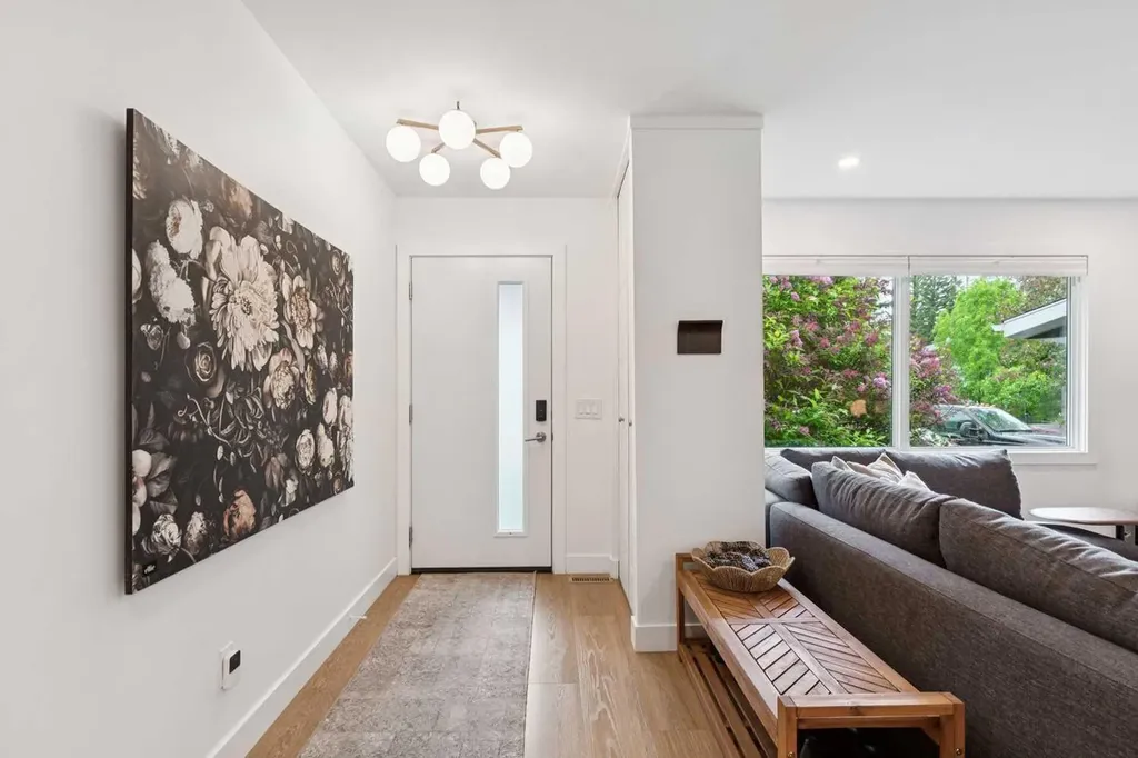 124 Ranchview Court NW Calgary AB T3G 1R5