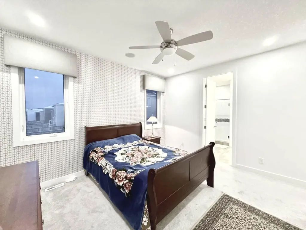 148 Carrington Circle NW Calgary AB T3P 0Y6