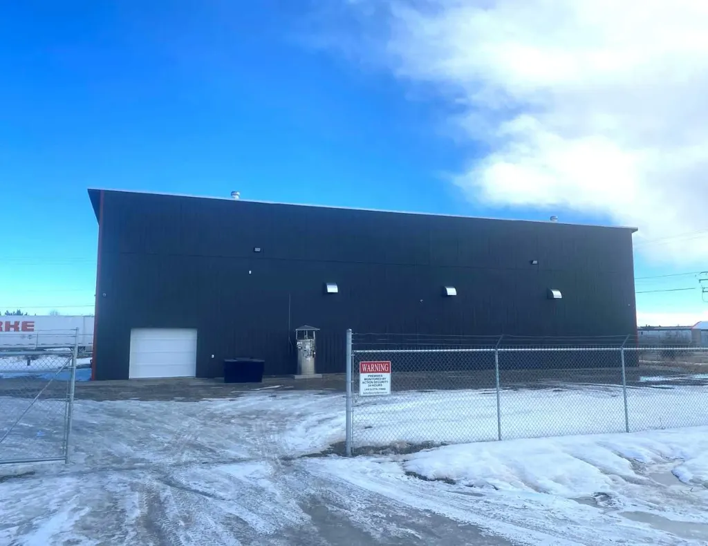 5445 Highway 584 Rural Mountain View County AB T0M 1X0