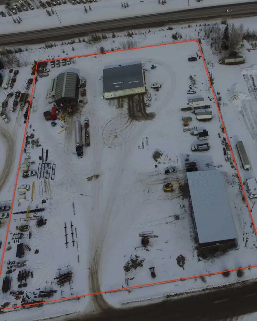 5445 Highway 584 Rural Mountain View County AB T0M 1X0