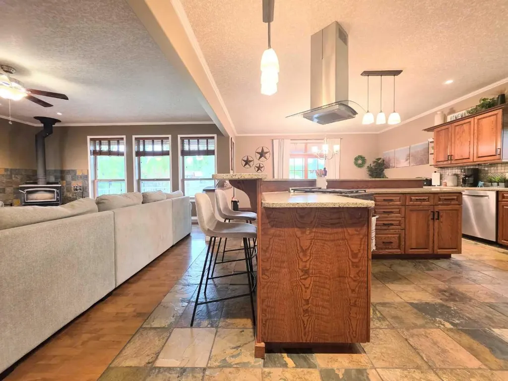 1865 Barton Drive SW Slave Lake AB T0G 2A4