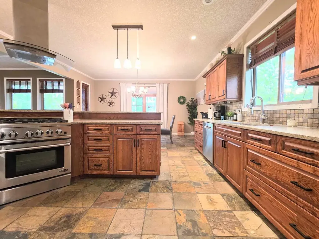 1865 Barton Drive SW Slave Lake AB T0G 2A4