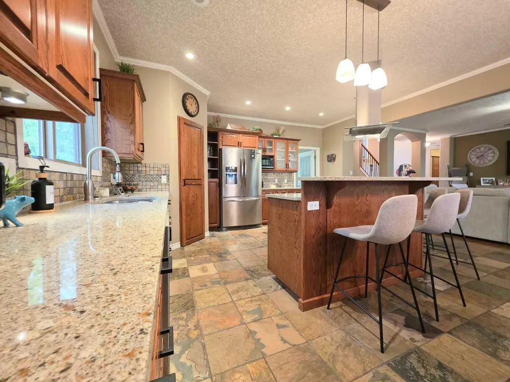 1865 Barton Drive SW Slave Lake AB T0G 2A4