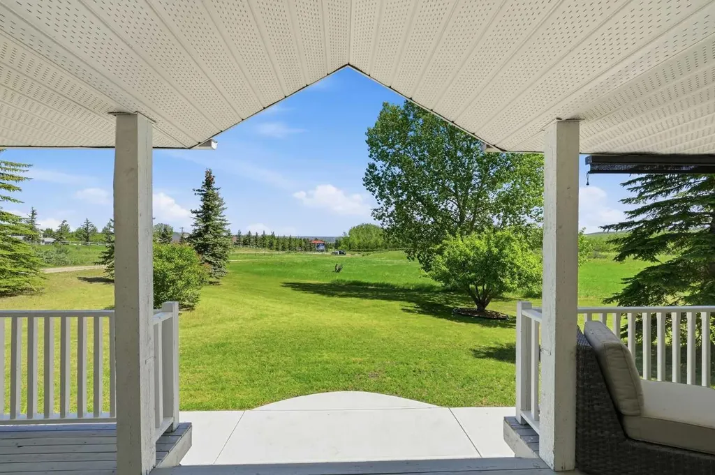 245249 Range Road 31a Rural Rocky View County AB T3Z 1K4