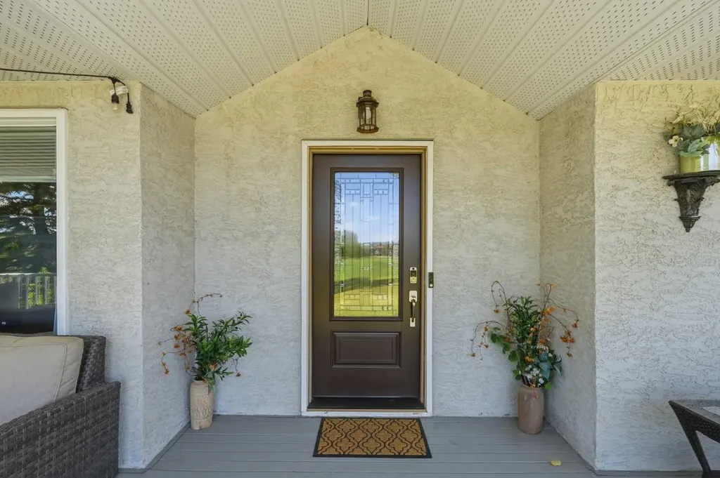 245249 Range Road 31a Rural Rocky View County AB T3Z 1K4