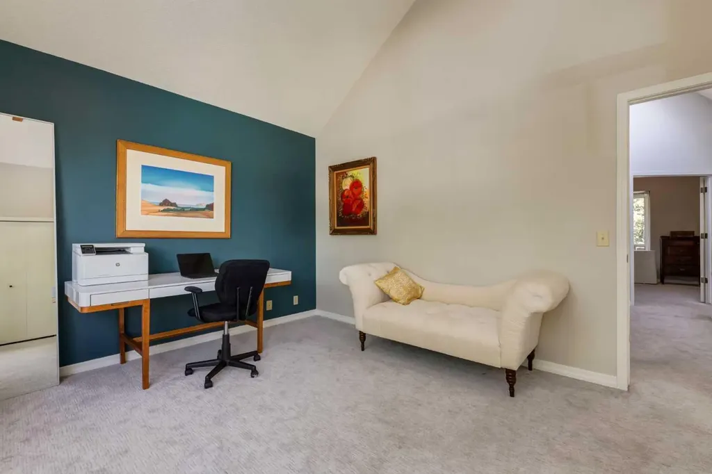 2826 1 Avenue NW Calgary AB T2N 0C8