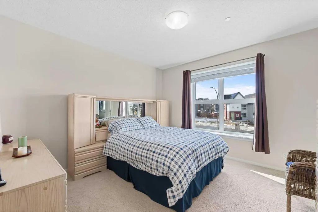 78 Livingston Gate NE Calgary AB T3P 0V2