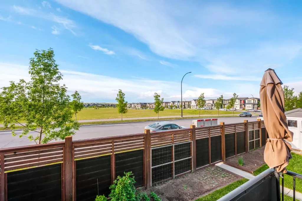 78 Livingston Gate NE Calgary AB T3P 0V2