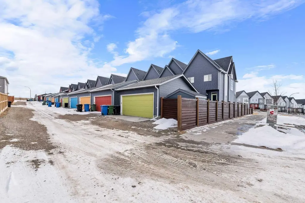 78 Livingston Gate NE Calgary AB T3P 0V2