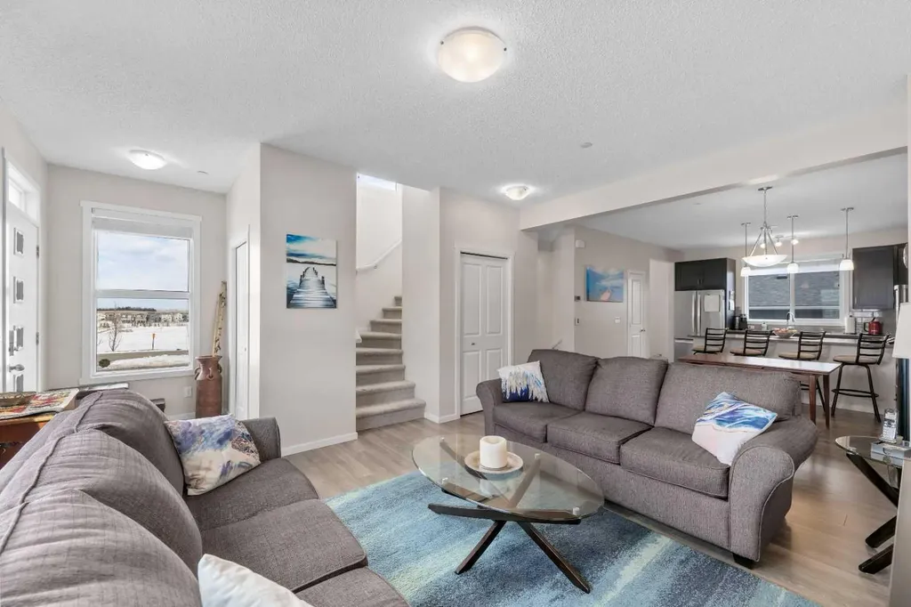 78 Livingston Gate NE Calgary AB T3P 0V2