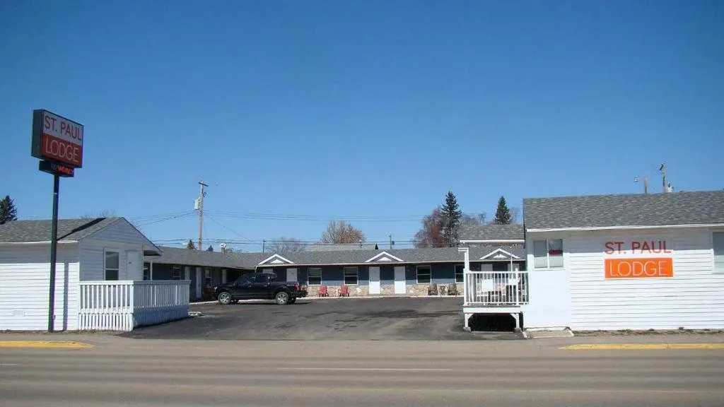 5214 50 Avenue St. Paul AB T0A 3A4