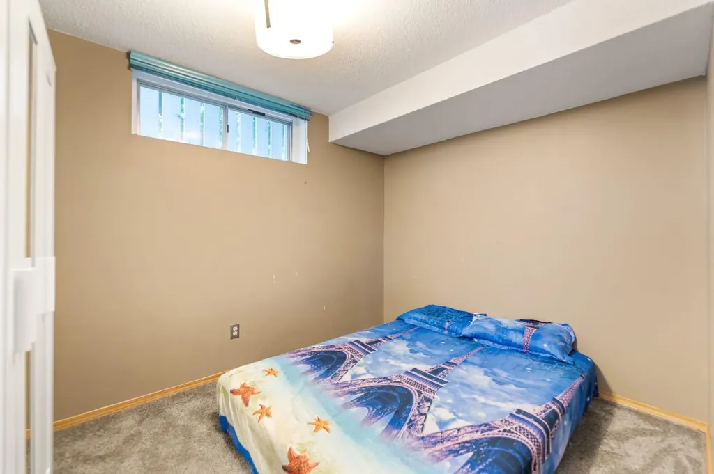 2 Eldorado Road SE Airdrie AB T4B1C3