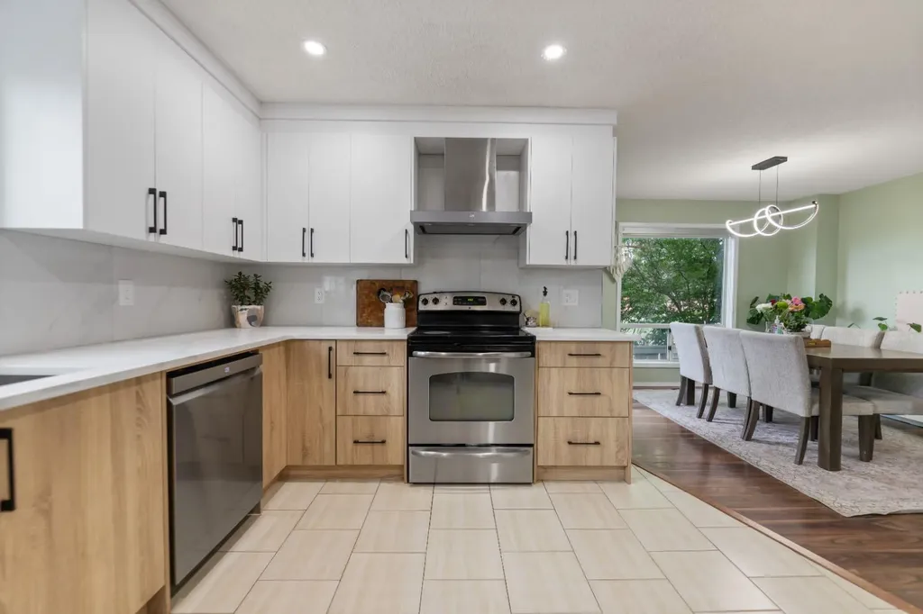 2 Eldorado Road SE Airdrie AB T4B1C3