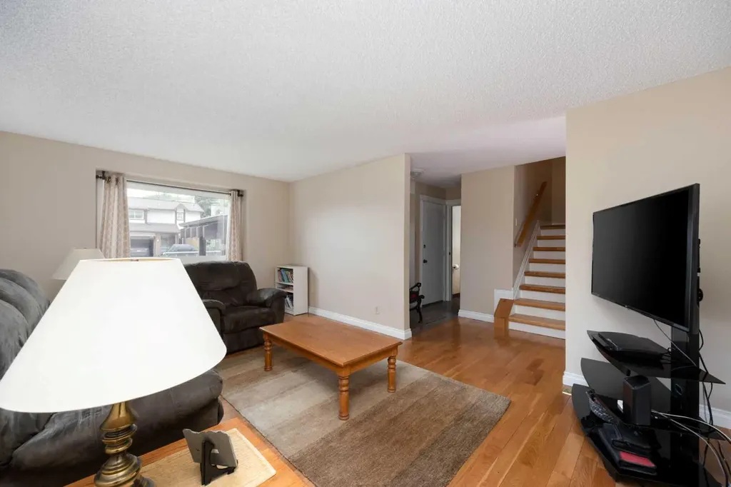 117 Goodwin Place Fort Mcmurray AB T9J1K1