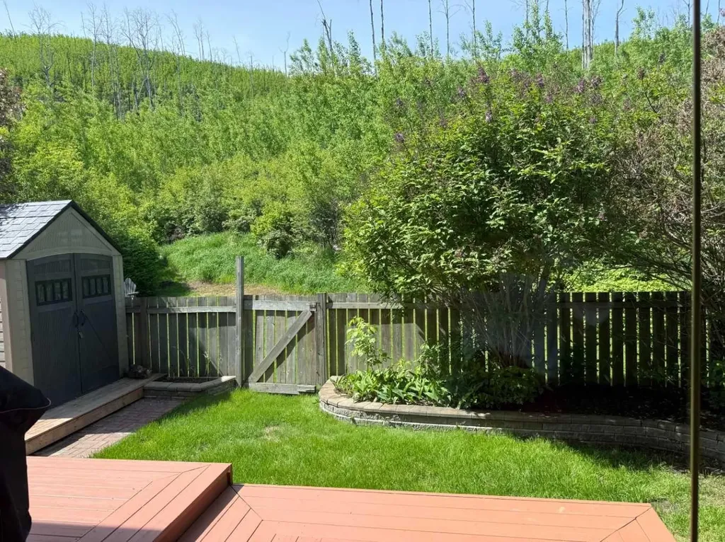 117 Goodwin Place Fort Mcmurray AB T9J1K1