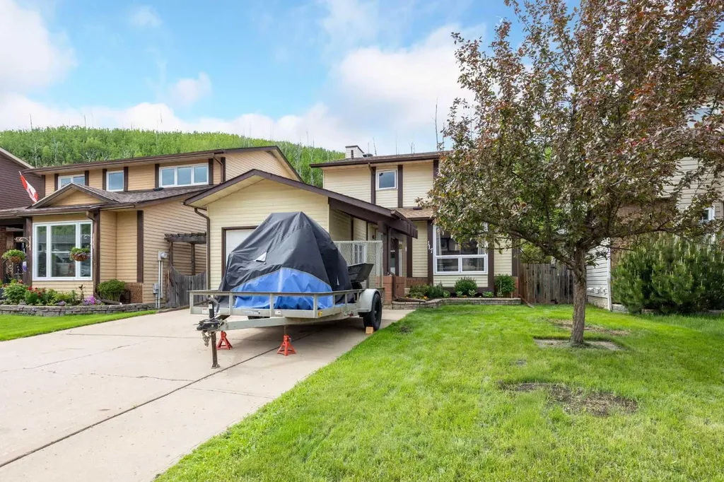 117 Goodwin Place Fort Mcmurray AB T9J1K1