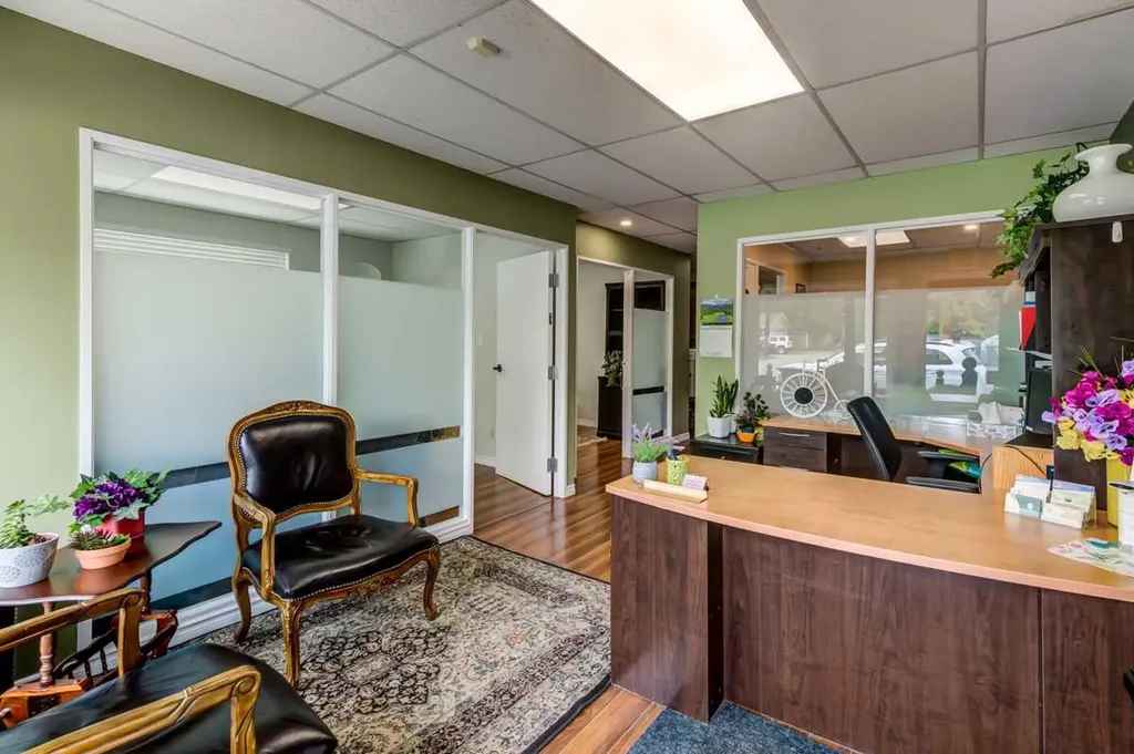 6417 112 Avenue Edmonton AB T5W 0N9