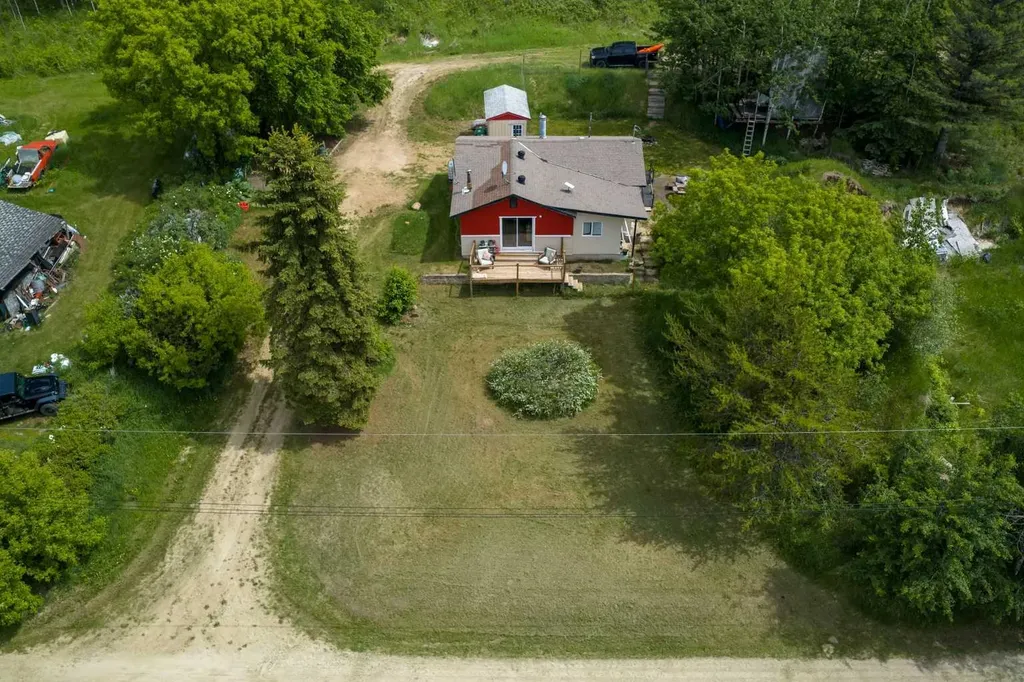 4806 49 Avenue Rochester AB T0G 1Z0