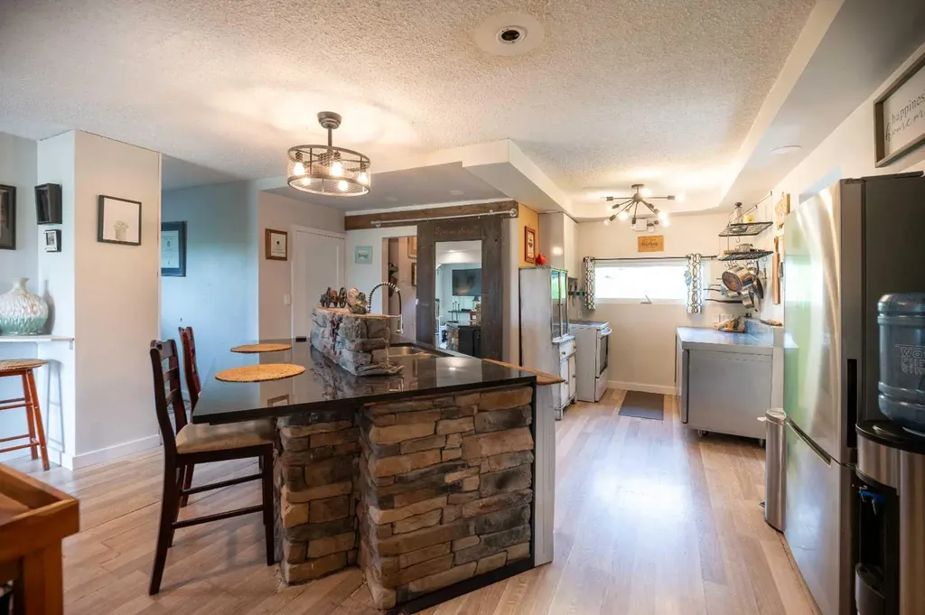 4806 49 Avenue Rochester AB T0G 1Z0