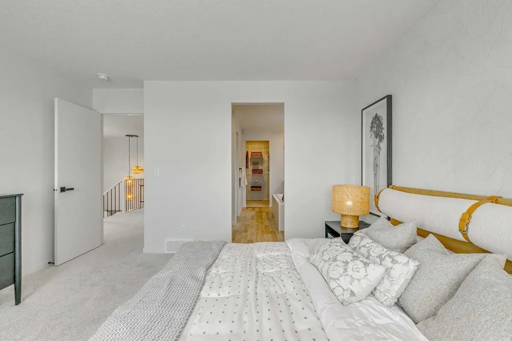 227 Lucas Common NW Calgary AB T3P 2B3