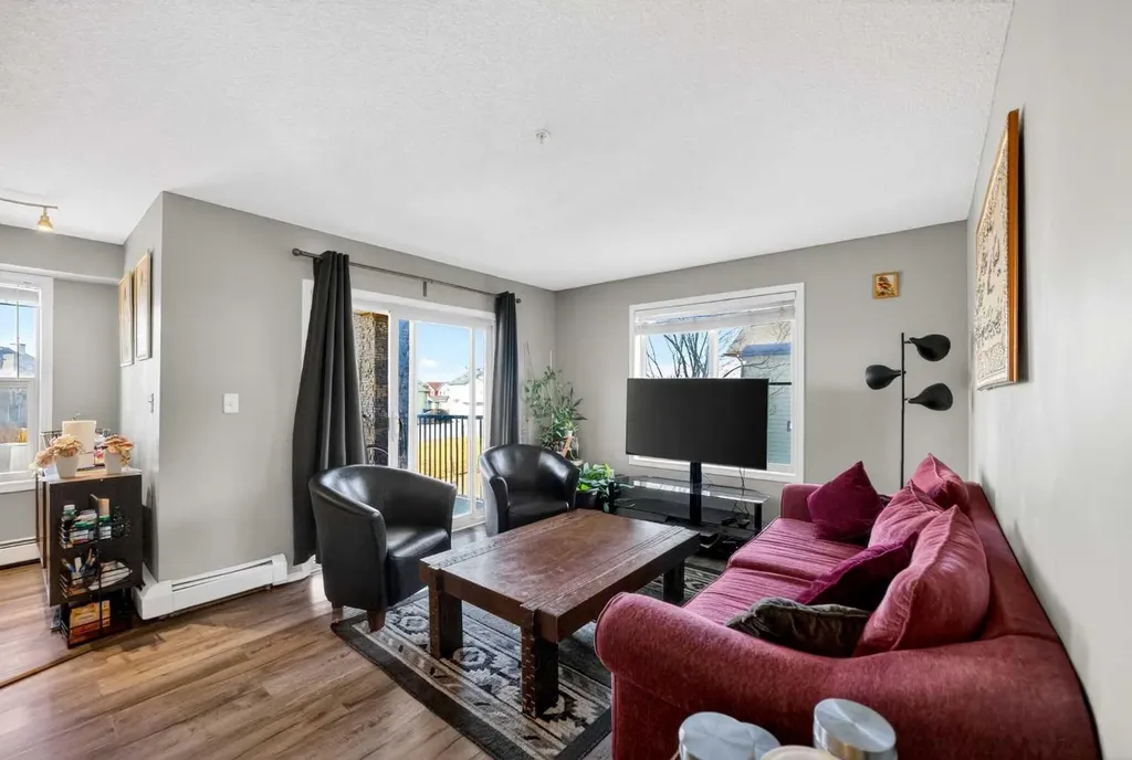 7110 80 Avenue NE Calgary AB T3J 0N4
