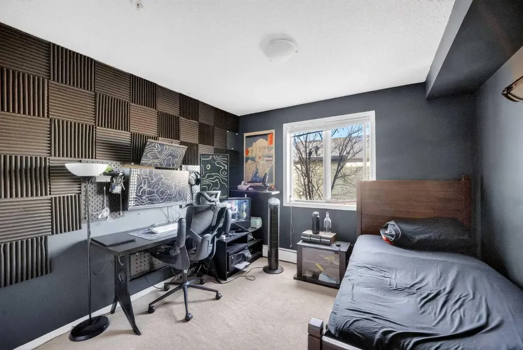 7110 80 Avenue NE Calgary AB T3J 0N4