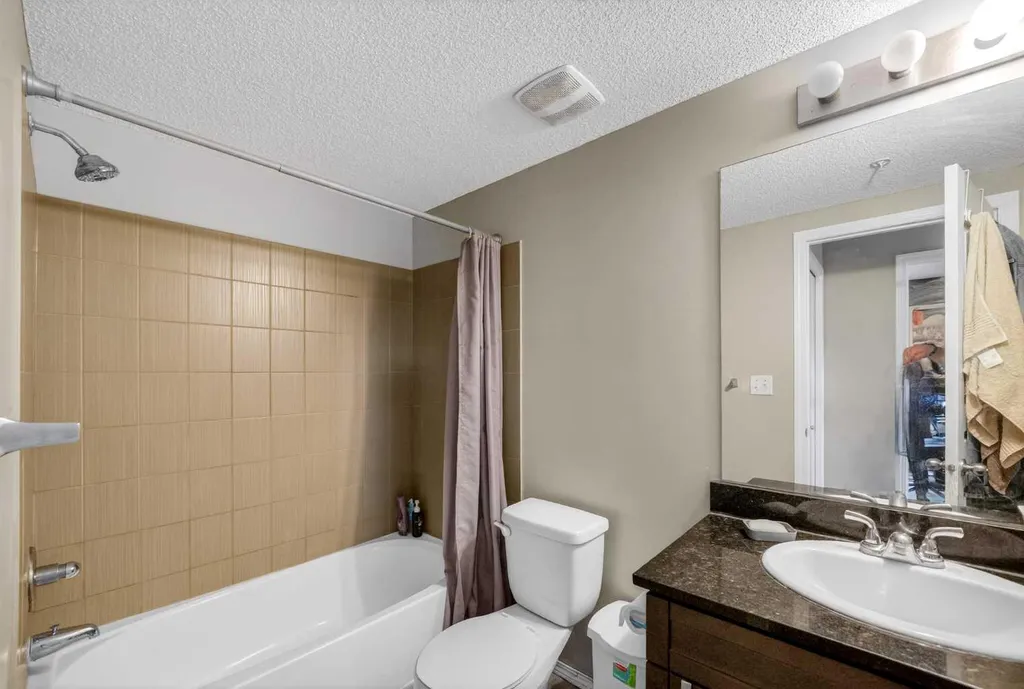 7110 80 Avenue NE Calgary AB T3J 0N4