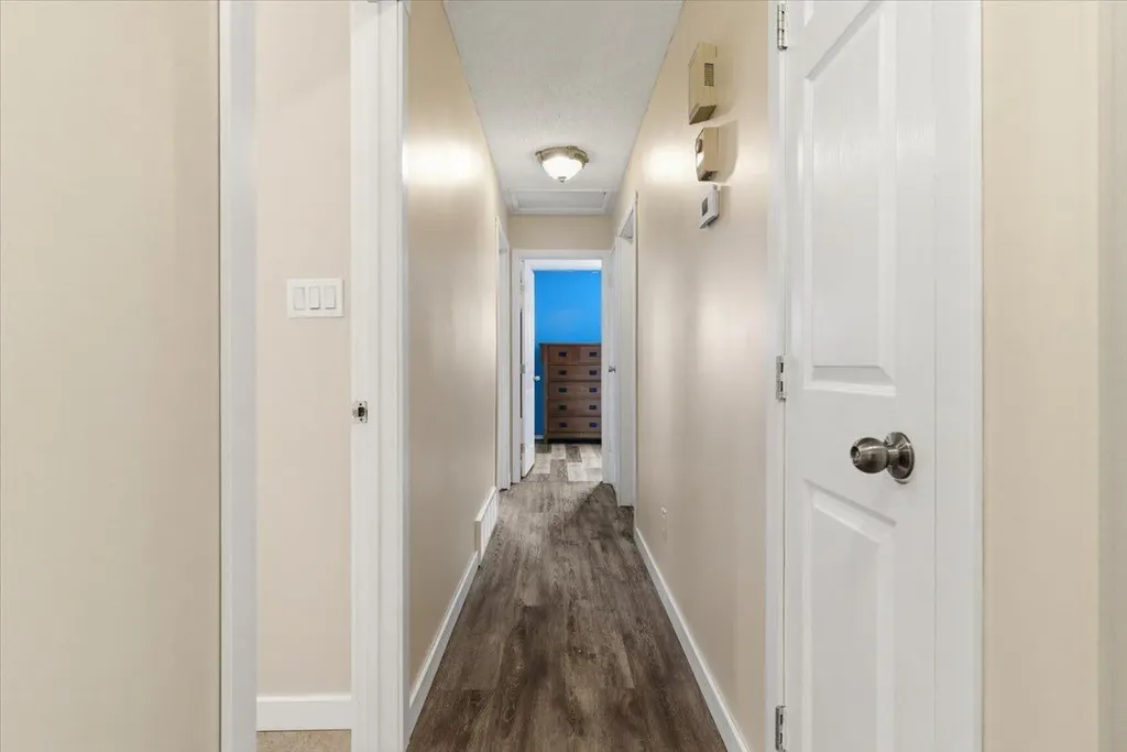 9721 75 Avenue Grande Prairie AB T8V 4X1