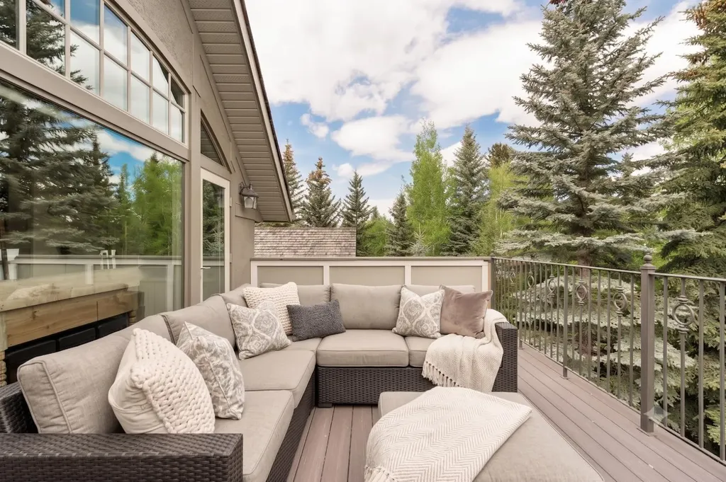 160 Stonepine Drive Rural Rocky View County AB T3Z3B5