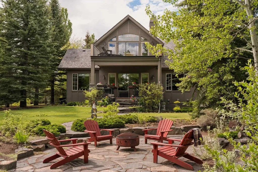 160 Stonepine Drive Rural Rocky View County AB T3Z3B5