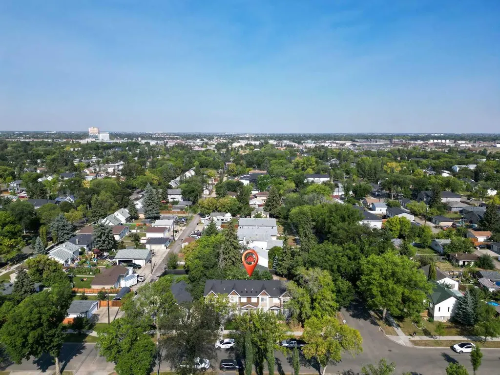 12504 119 Avenue NW Edmonton AB T5L 2Z5