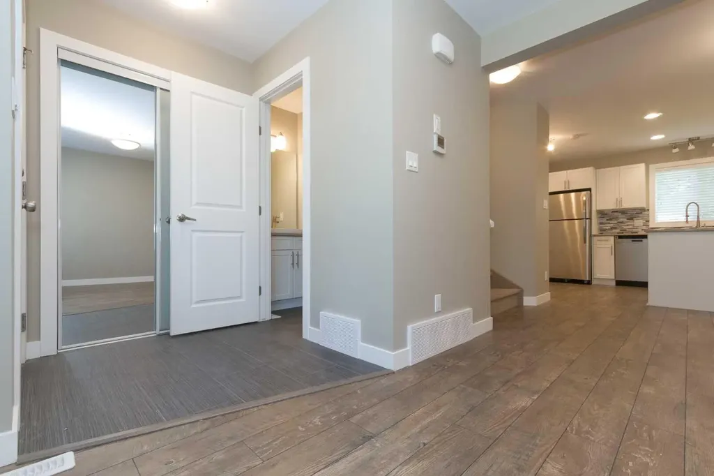 12504 119 Avenue NW Edmonton AB T5L 2Z5
