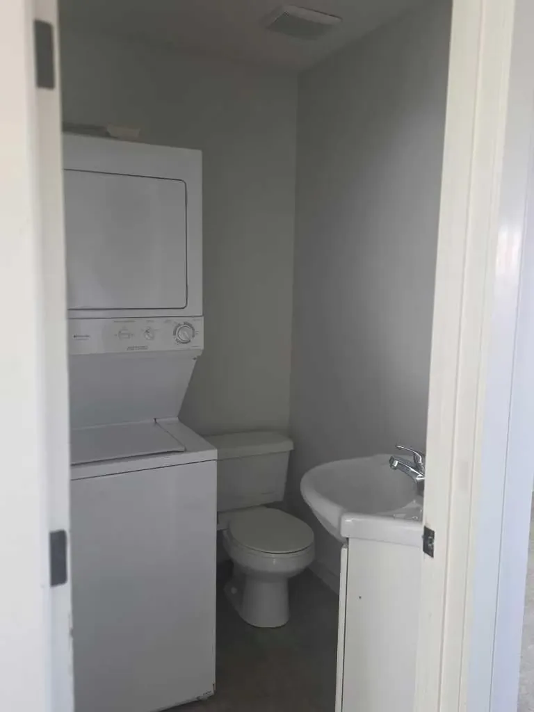210 Saddlebrook Way NE Calgary AB T3J 0B5